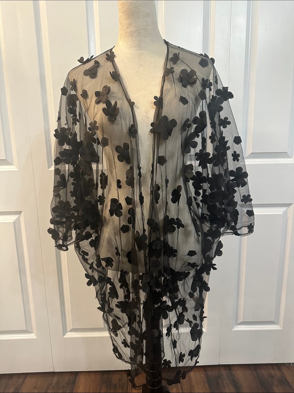 NWT TOP